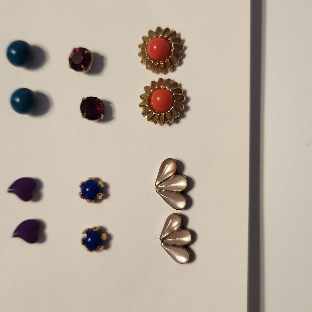 Stud Earring Collection - Picture 6 of 8